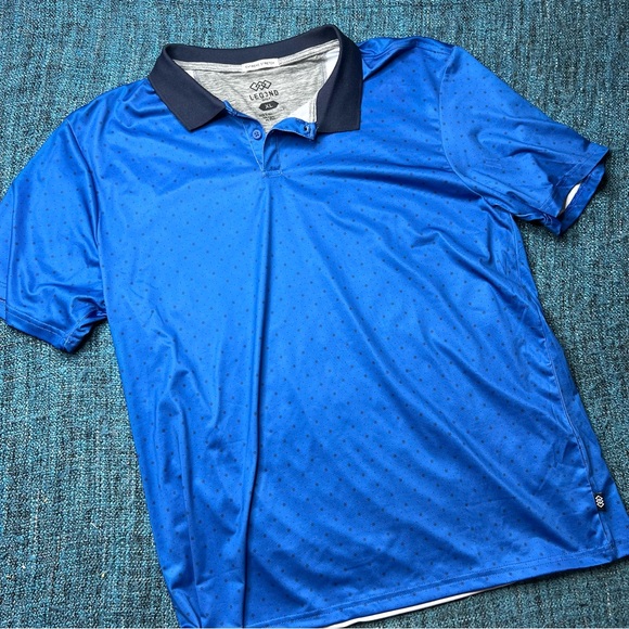 Legend Golf Extreme Stretch Golf Polo in Blue Star Snowflake Pattern - Picture 1 of 5
